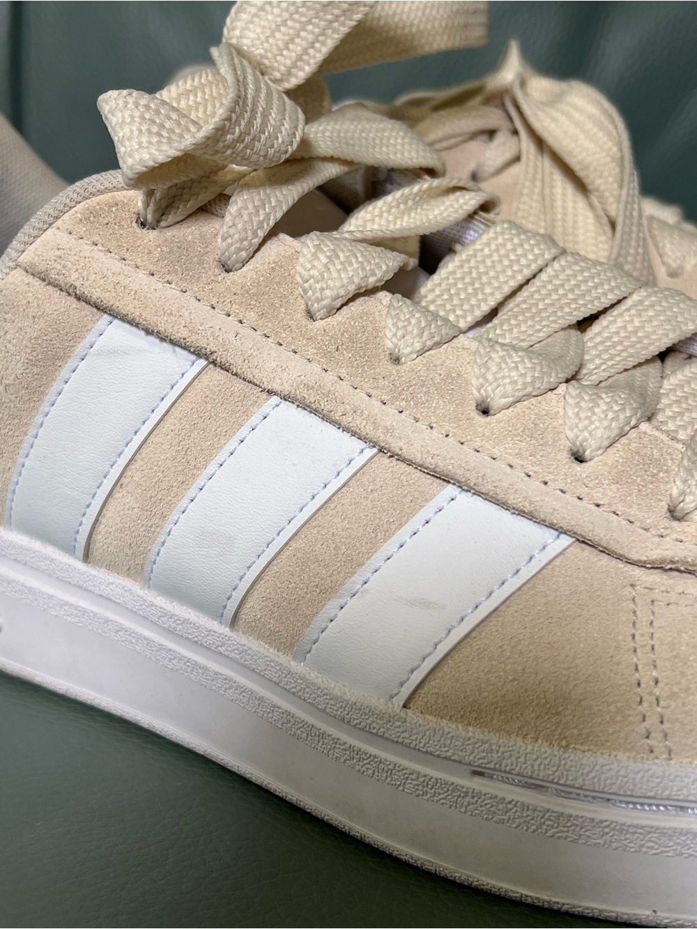 Adidas Women’s Sneaker in Beige and White - Picture 5 of 8